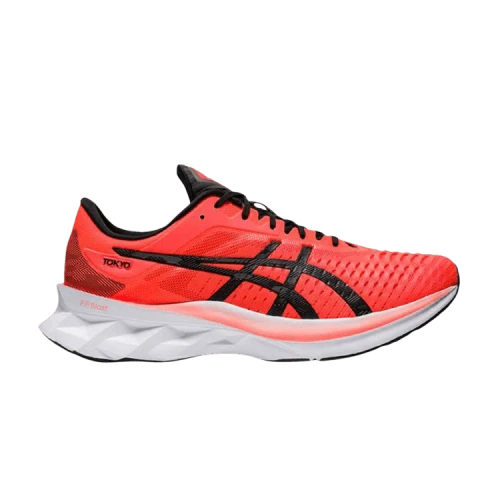 ASICS Novablast 'Tokyo'