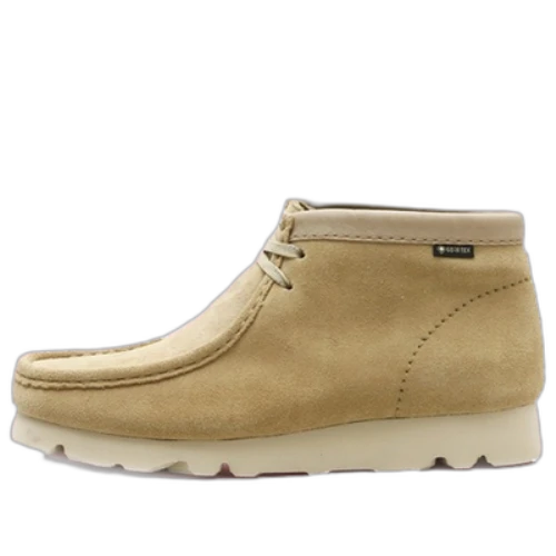 Clarks Wallabee Boots GTX Suede 'Maple'