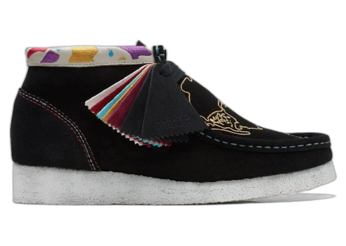 Clarks Originals Wallabee Boot Black Embroidery (Women's)