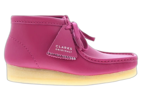 Clarks Originals Wallabee Boot Berry Leather (Women's)