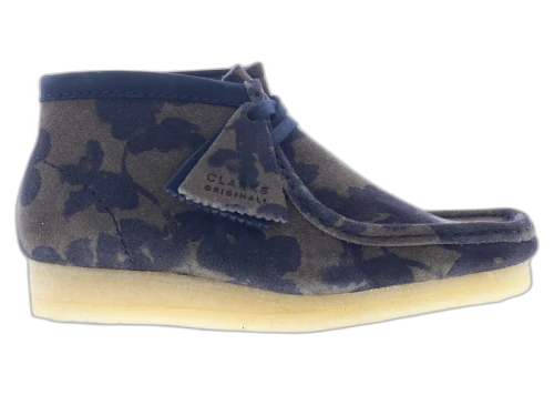Clarks Originals Wallabee Boot Black Khaki Floral (Women's)