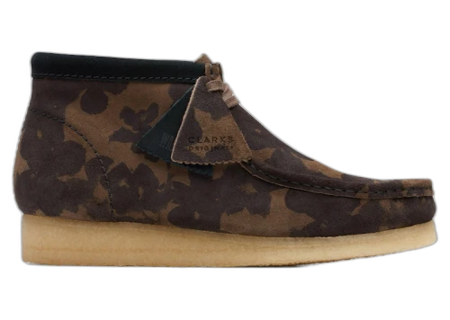 Clarks Originals Wallabee Boot Black Khaki Floral