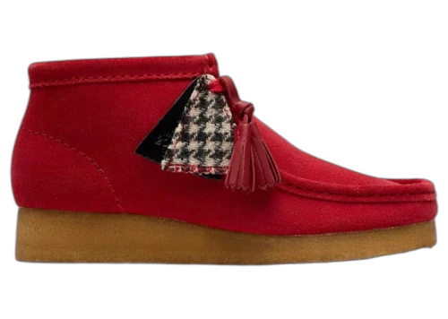 Clarks Originals Wallabee Boot Red Suede (Women's)