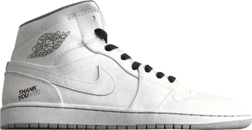 Jordan 1 Retro Mid Jeter Day