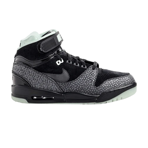 Nike Air Revolution Loverution Pack