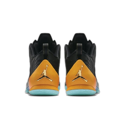 Jordan Melo M11 Black/Metallic Gold-Bright Ctrs-Lsr