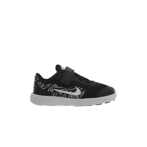 Nike Revolution 3 Print 'Black Hearts'