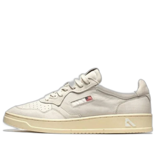 Autry Medalist Low Nubuck 'White'
