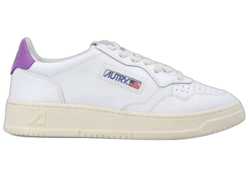 Autry Medalist Leather Low White Dewberry (Women's)