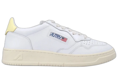 Autry Medalist Leather Low White Lemon Meringue (Women's)