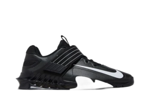 Nike Savaleos 'Black White' Sample