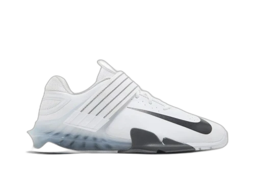 Nike Savaleos 'White Black' Sample