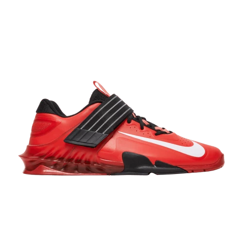 Nike Savaleos Chile Red