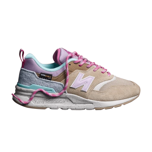 New Balance 997 Outdoor Pack (Women's)