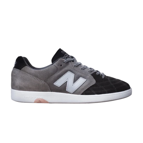 New Balance Epic TR