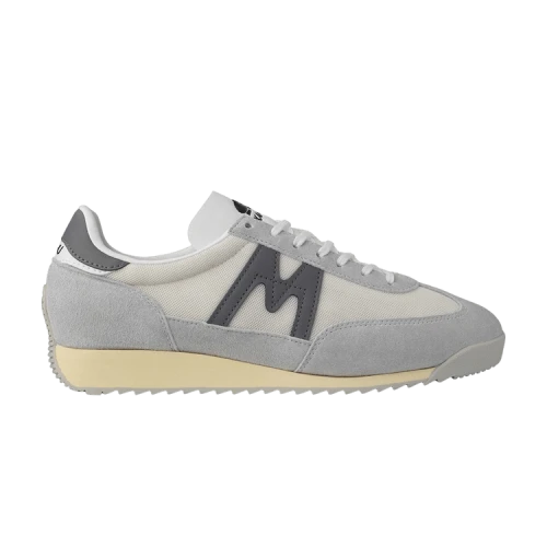 Karhu Mestari 'Dawn Blue Smoked Pearl'