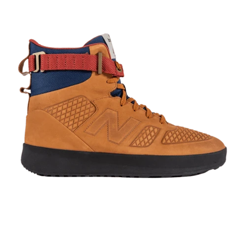 New Balance Rainier 710 Tan