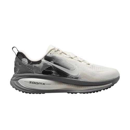 Nike Vomero 18 'White Grey'