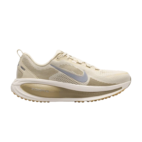 Nike Vomero 18 'Light Khaki'