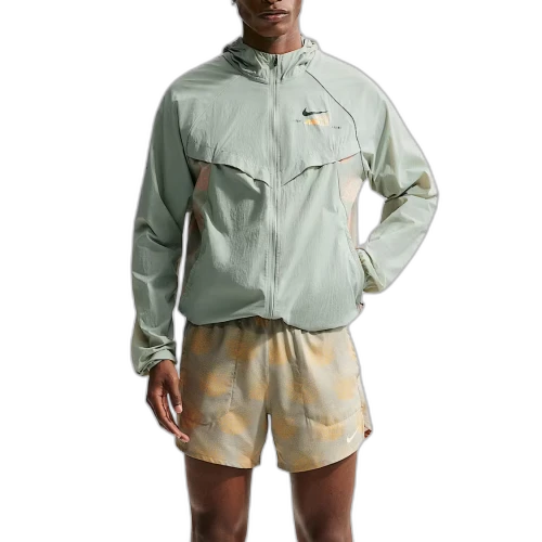 Nike Stride Men's Repel Uv Protection Running Jacket