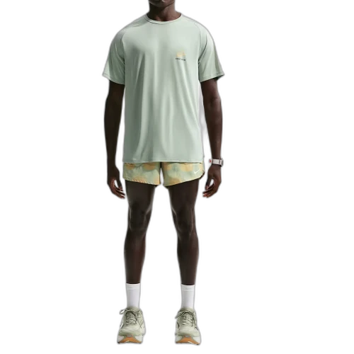 Nike Stride Men's Dri-FIT Adv Short-Sleeve Running Top