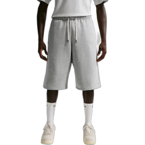 Nike Standard Issue Men's Therma-FIT 14" Fleece Basketball Shorts