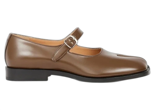 Maison Margiela Tabi Mary Jane Wood (Women's)