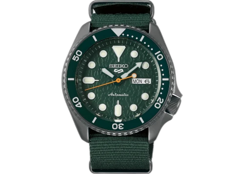 Seiko 5 Sports SRPD77K1
