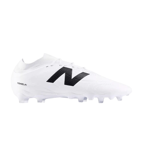 New Balance Tekela Team Low Laced FG V5 White Black Silver