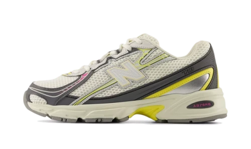 New Balance 740 Warm Skies