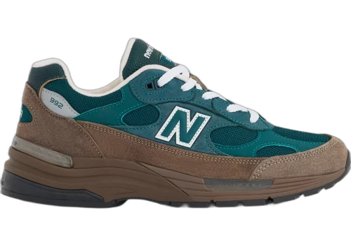 New Balance 992 MiUSA Medusa Green Cortado