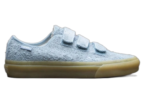 Vans Style 23 V Fuzzy Suede Arona (Women's)