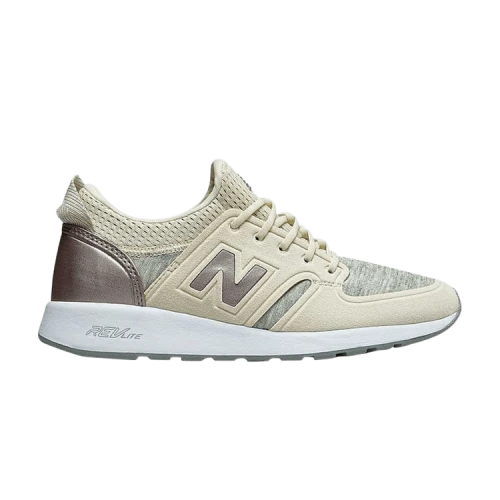 New Balance 420 (Women's)