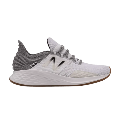 New Balance Fresh Foam Roav Tee Shirt White Back (Wide) (Women's)