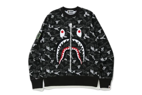 BAPE Digital Camo Shark Crewneck Black
