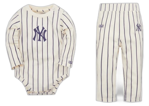 Kith Kids Baby & MLB for New York Yankees Gift Set Sandrift