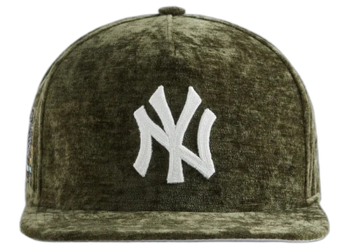Kith x New Era For The New York Yankees Chenille 9Fifty A-Frame Snapback Laurel