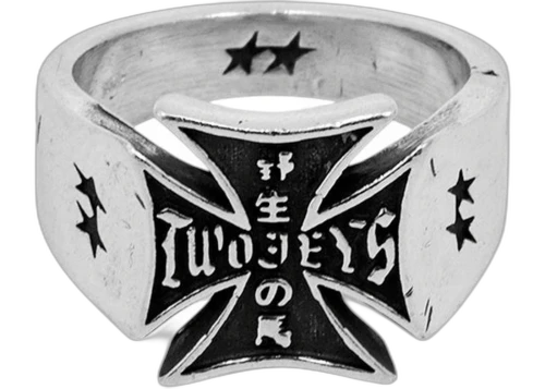 Twojeys Axis Ring Silver